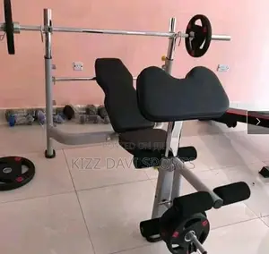 Commercial Weight Bench