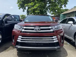 Toyota Highlander 2014 Red