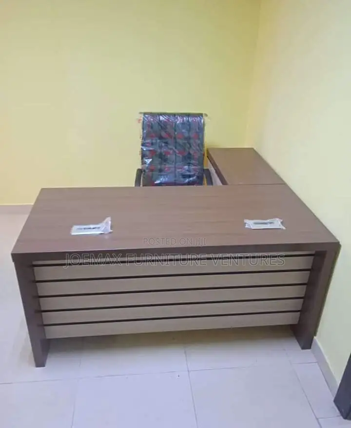 Executive Office Table With Extension