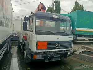 Mercedes Truck Hiab 5 Tonnes