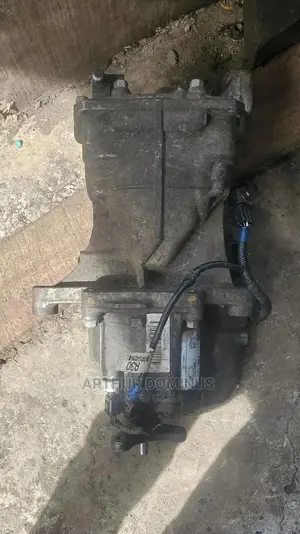 Hyun Ix35 Tucson Santafe Rear Axle 2012/2016
