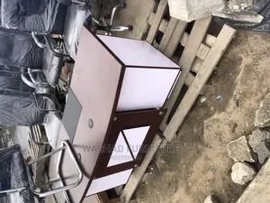 Five Feet Executive Table