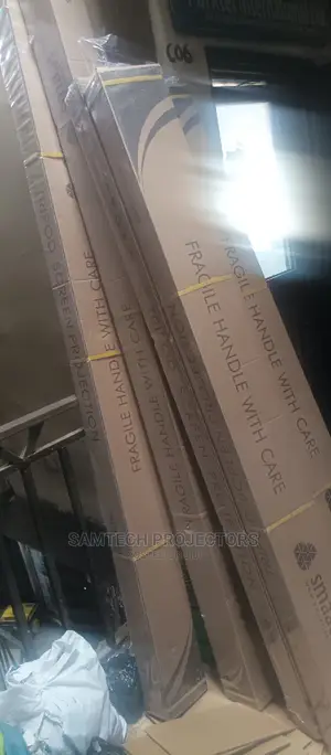 Tripod Screen, Manual, and Electric Screen.