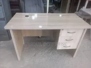 4 Fit Office Table