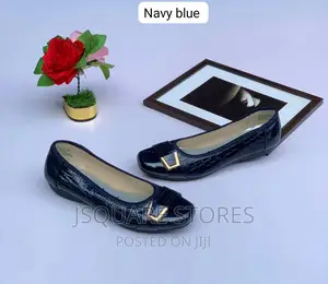 Women Flat Shoes
