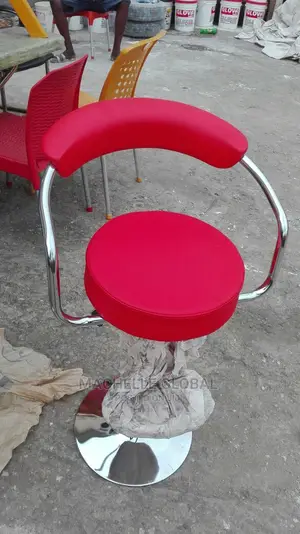 Simple Quality Barstool