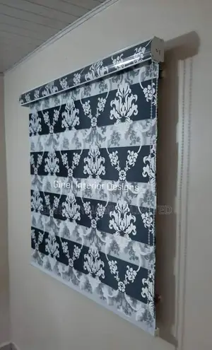 High Quality Window Blind(Free Delivery)