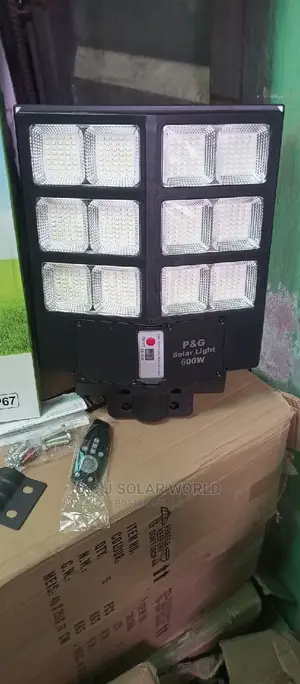 12 Eyes Solar Street Light