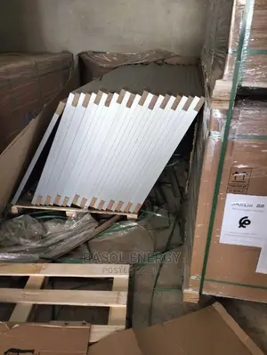 555w High Efficiency Monocrystalline Solar Panels