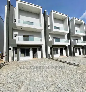4bdrm Townhouse/Terrace in Jabi by Lakeside for Sale