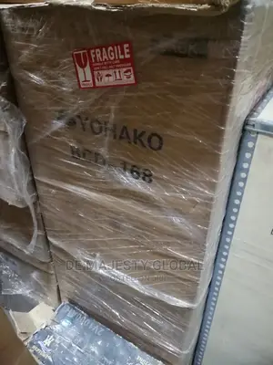 Solar Fridge Yohako 168litrs 12/24v