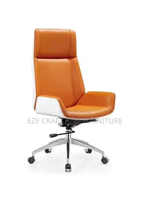Cushion Bentwood Executive Highback Chair