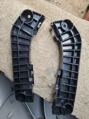 Bumper Clip Camry 2007 Model