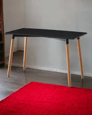 High. Quality Wooden Table