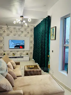 Exclusive 1-Bedroom Apartment
