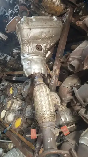 Manifold Catalyst Ford Focus 2013