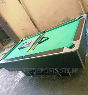 7ft Least Nice Operated Local Snooker Table