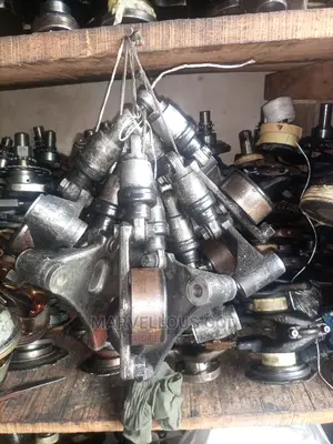 Tukunbo Adjuster 2az
