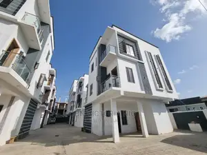 6bdrm Duplex in Gra Ikeja for sale