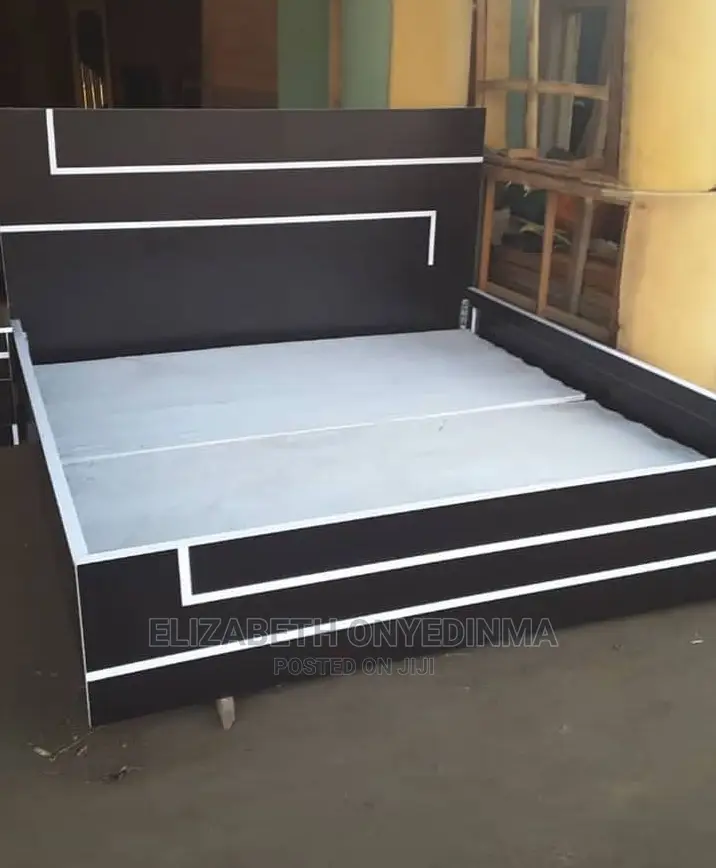 6ft by 6ft Bed
