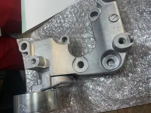 Toyota FJ Crusier Engine Belt Tensioner