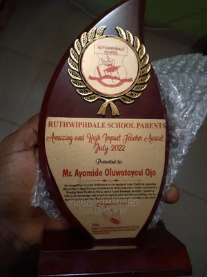 Quality Award Plague F7