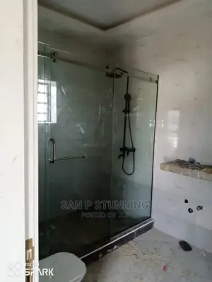 Excellent Shower Cubicle Work and Creative Design.