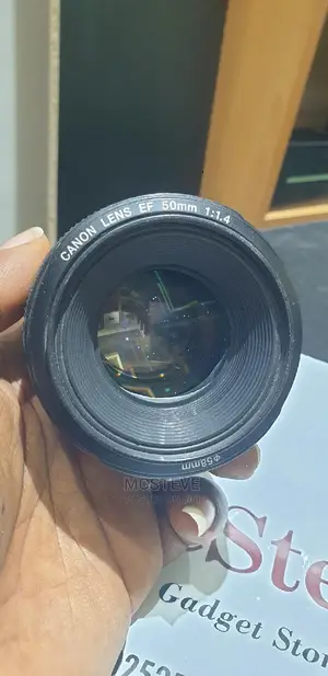 Canon EF 50MM 1.4 Ultrasonic Lens