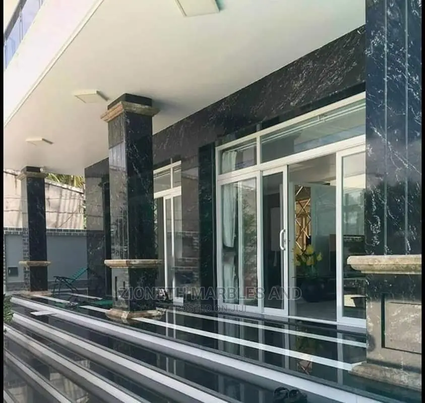 Indian Black Granite Slab