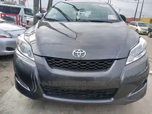 Toyota Matrix 2011 Gray