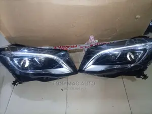Mercedes-Benz GLA250 Headlights LED Charger Lights