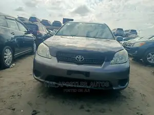Toyota Matrix 2005 Gray