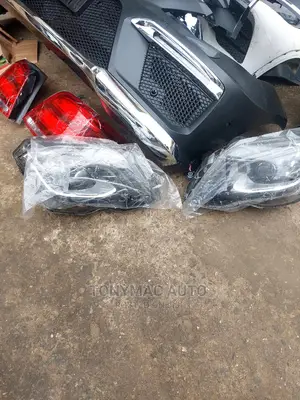 Mercedes-Benz GLK 350 Headlights 2020 Maybach Design