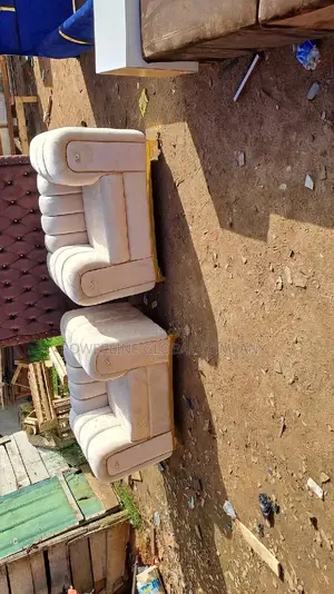 Couch of Single Seater 2 for Homes/ Hotels/ Lounges