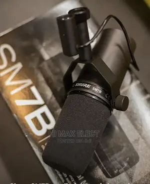 Shure SM7B Vocal Dynamic Microphone for Broadcast, Podcast