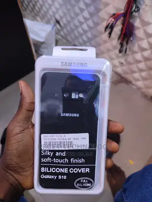 Samsung Galaxy S10 Silicone Pouch