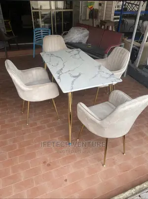 Eatery Chairs With Table