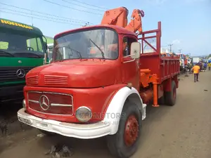 Mercedes Tipper Self-Loader