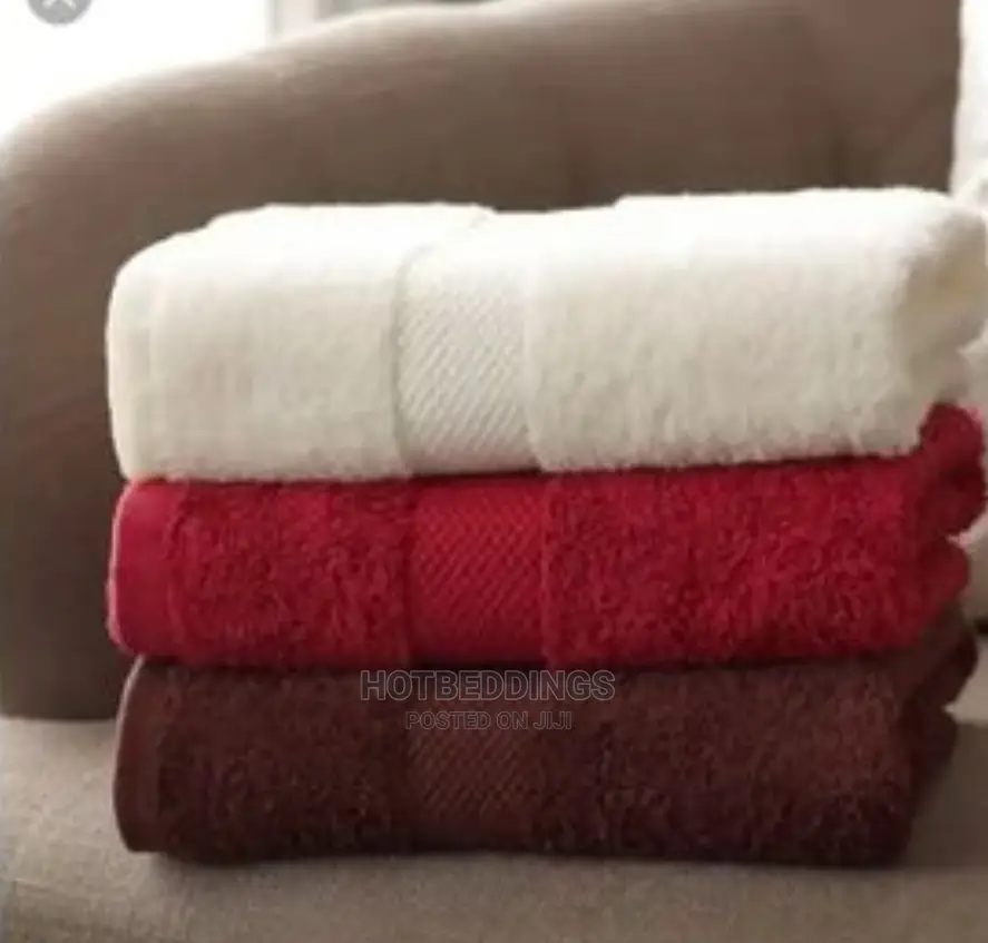 Durable White Towels 3pcs Large