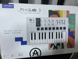 Arturia Minilab 3 Compact Midi Keyboard And Pad Controller