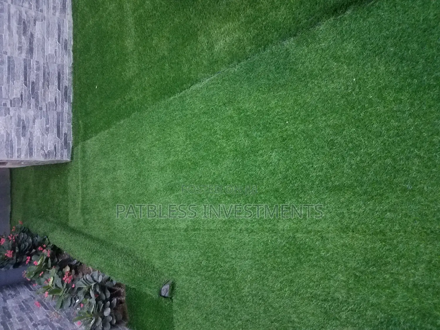 Artificial Grass Carpets Installations Services