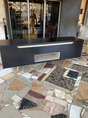 Tv Stand Up for Grab