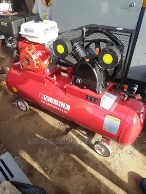 4kw, 5.5hp Engine Drive Air Compressor 200littres