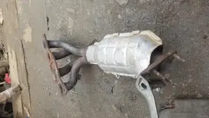 Manifold Catalyst Nissan Ovan