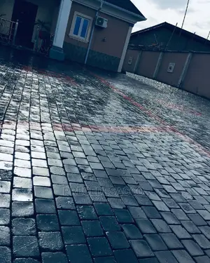 Interlocking Polishing