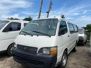 Toyota HiAce 1998 White