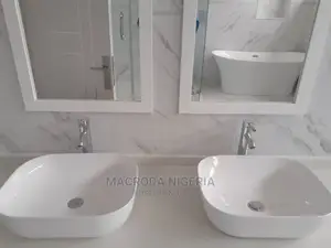 4bdrm Townhouse/Terrace in Lekki Phase 1 for sale