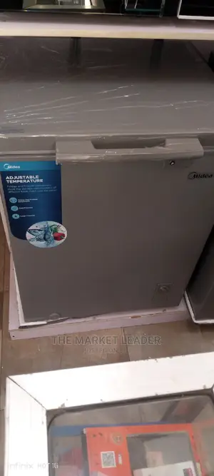 Midea Chest Freezer 142litres