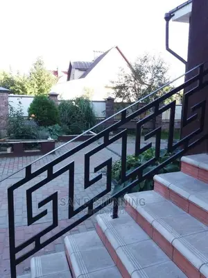 Gucci Design Iron Railing for Young Lad