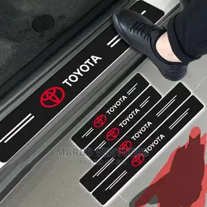 Universal Carbon Fiber Doorstep Protective Stickers.